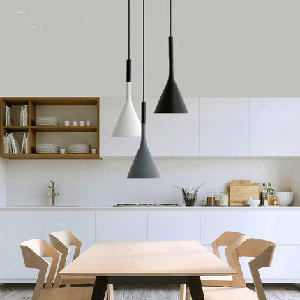 北歐吊燈餐廳吧台創意個性餐桌燈具客廳裝飾臥室床頭單頭小吊燈 - luxhkhome